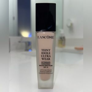 Lancome Teint Idole Ultrawear Foundation (Old Formulation) | Shade 215 Buff N